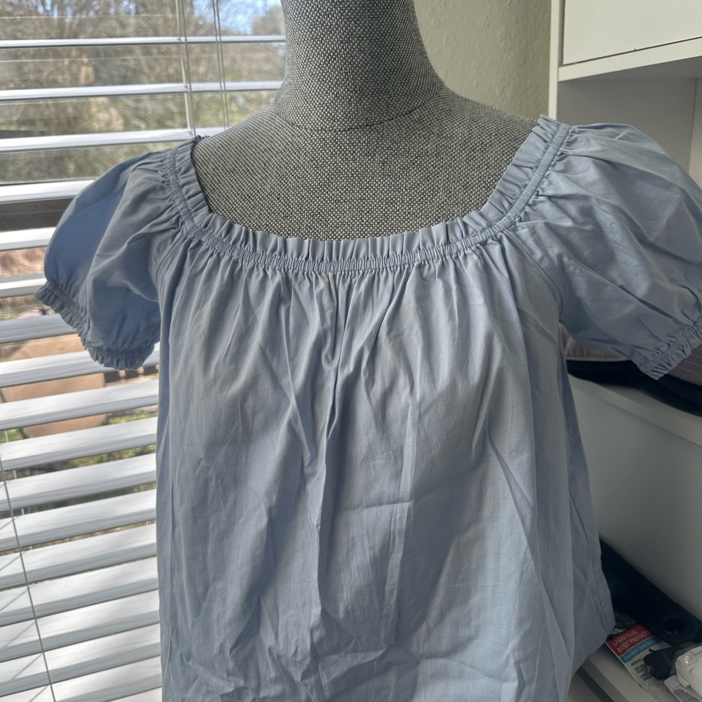 H&M conscious blouse,size 4